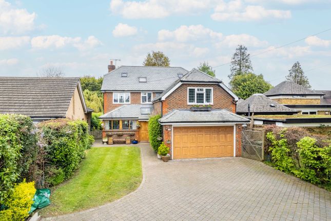 Thumbnail Detached house for sale in Mount Pleasant Lane, Bricket Wood, St. Albans, Hertfordshire