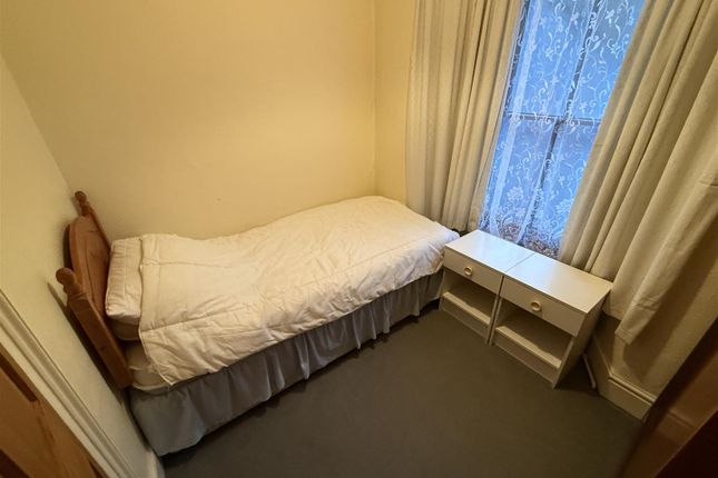 Bedroom 4/Study