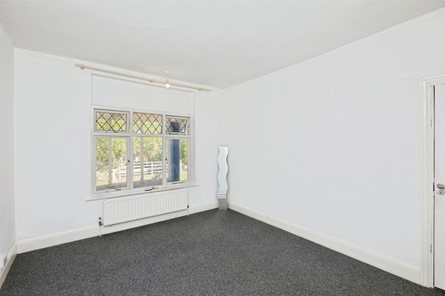 Tutbury Road, Burton-On-Trent photo 2