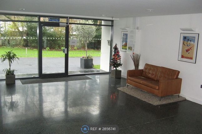 Flat, Kersfield House Kersfield Road, London photo 4