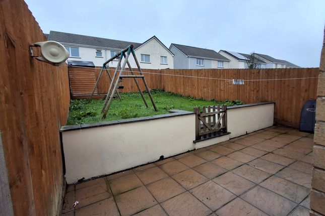 34, Cae Gwyrdd, Carmarthen photo 2