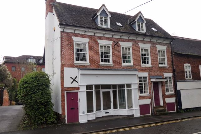Flat to rent in The Strand, Bromsgrove