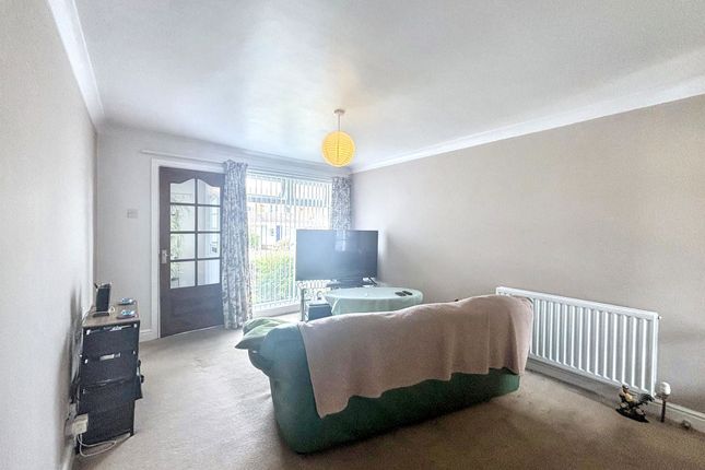 42, Highfield Drive, Ashington photo 4