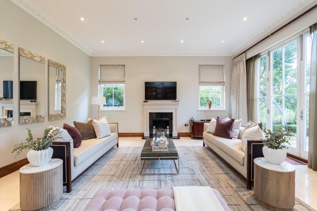 4, Leys Road, Leatherhead photo 4