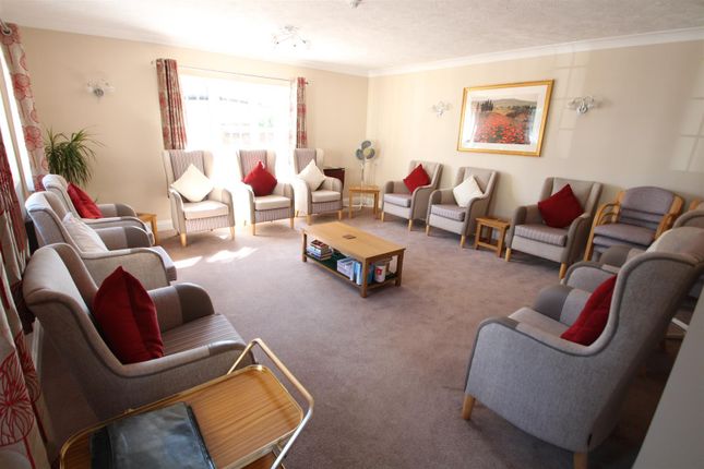 Flat for sale in Hockley Road, Rayleigh