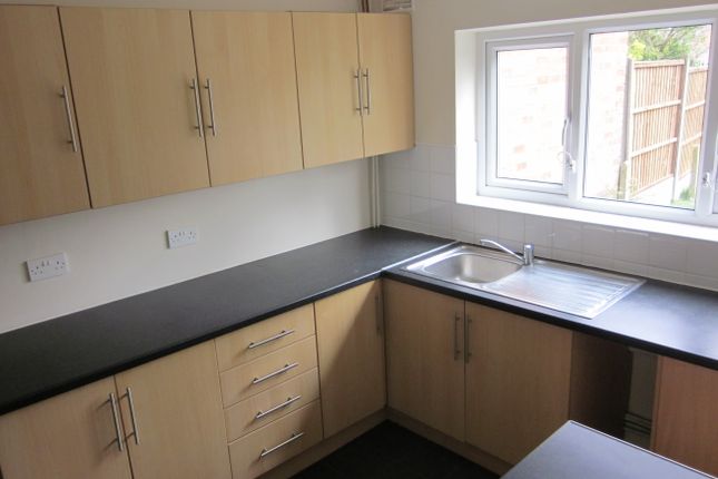 8, HEDDINGTON CLOSE, LEICESTER photo 3