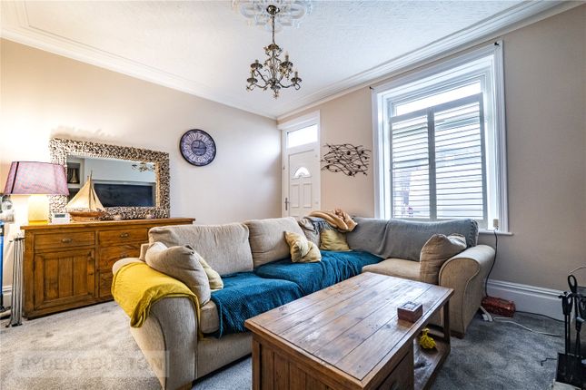 4, Westbury Terrace, West Yorkshire photo 3