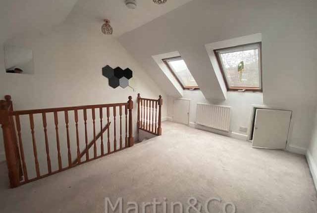 Thumbnail Terraced house to rent in Henfield Road, Wimbledon