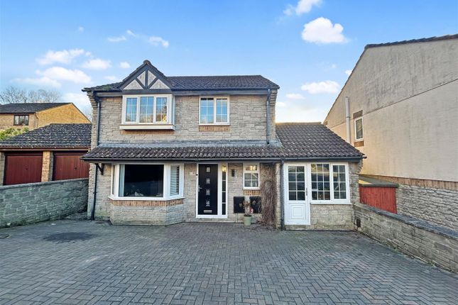 Thumbnail Detached house for sale in Hazel Close, Newton Abbot