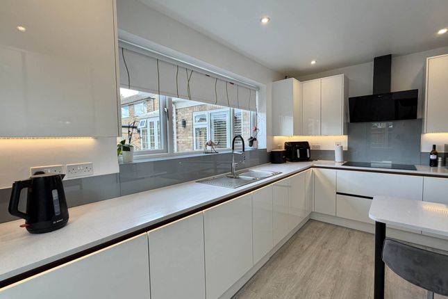 1, Icknield Close, Didcot photo 3