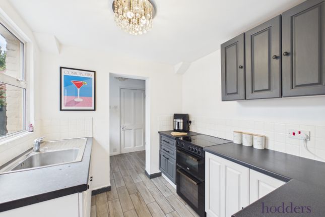 54, Fordwater Road, Chertsey photo 4