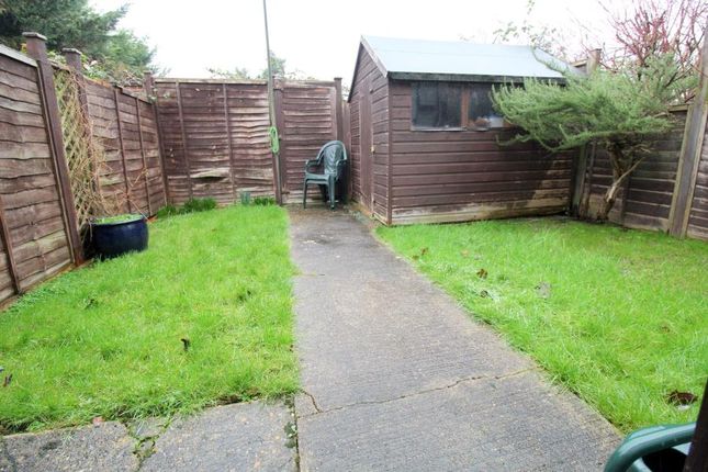 26, Northborough Road, Slough photo 4