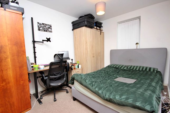 78 Park Rise, Park Rise,    Seymour Grove, Manchester photo 4