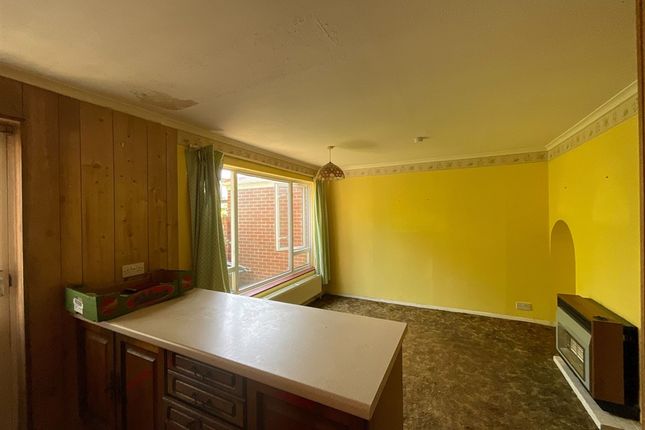 South Farm Road, Worthing photo 5