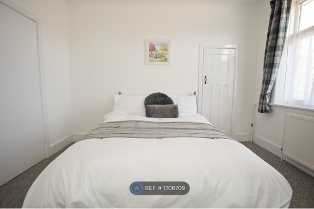 Thumbnail Flat to rent in Princes Court, Bournemouth