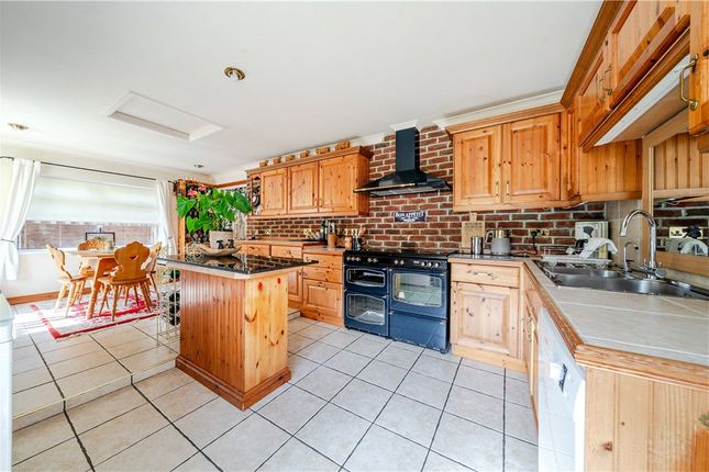 Laurana,, Kooyong Close, Romsey photo 4