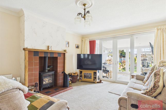 82, Station Road, Scarborough photo 2