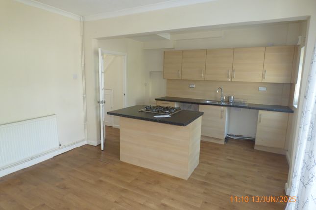 62, Cardington Avenue, Birmingham photo 4