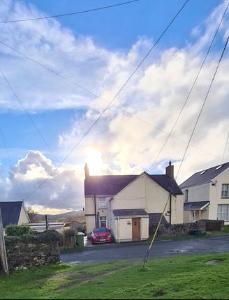 Thumbnail Semi-detached house for sale in Upper Llandwrog, Caernarfon, Gwynedd