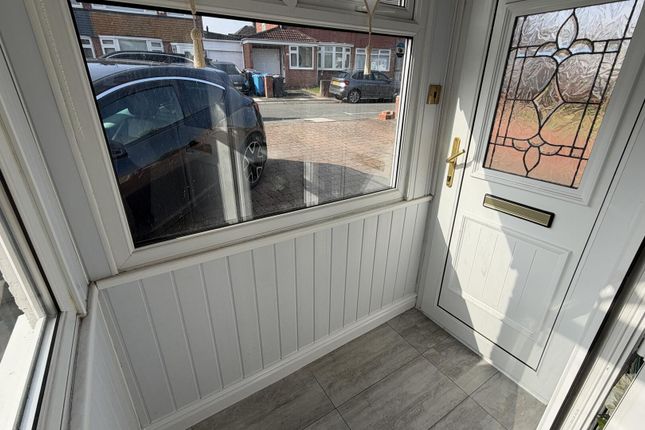 12, Laburnam Crescent, Kirkby photo 2