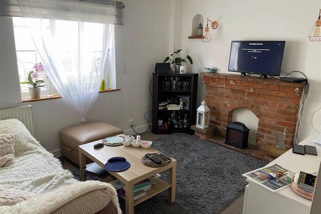 Flat to rent in Middle Street, Watton, Thetford
