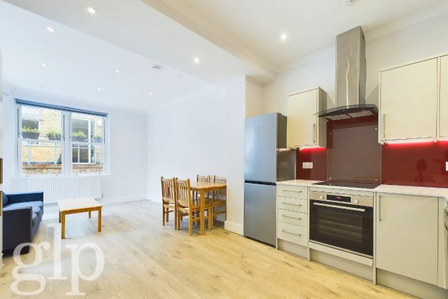 Flat to rent in 71 Gray's Inn Road, London, Greater London