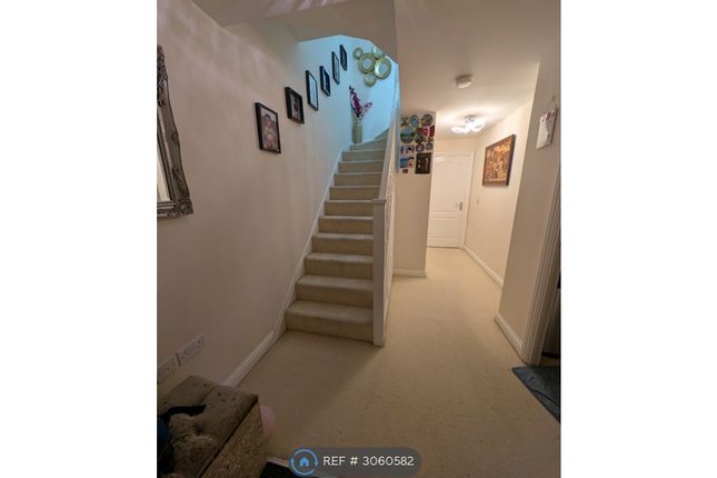 Dorrington Close, Barking photo 3