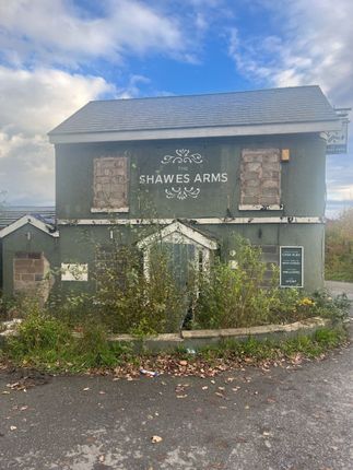 Town house for sale in Shaws Arms, London Road, Preston