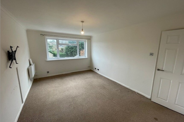 16, Shanklin photo 2