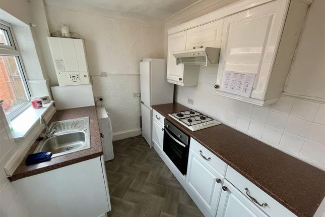 11, Holmwood Grove, Darlington photo 4