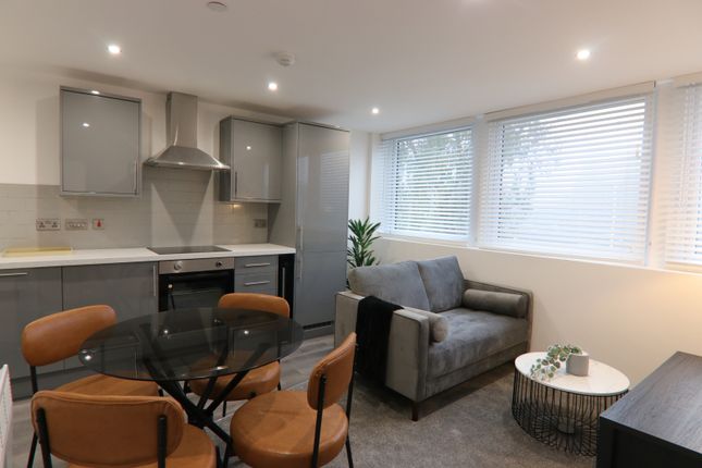 Flat 115, Green Lane, Yeadon photo 4