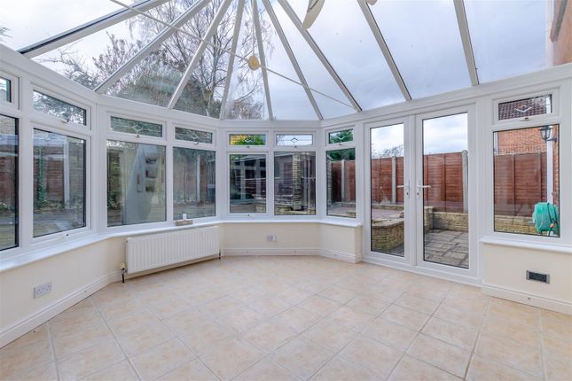 20, Chestnut Drive, Maidstone photo 4