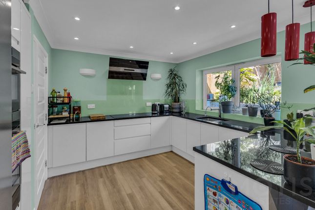 2, Seabrook Mount, Hythe photo 4
