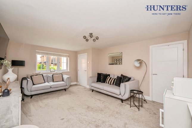 12, Poplar Road, Lichfield photo 4