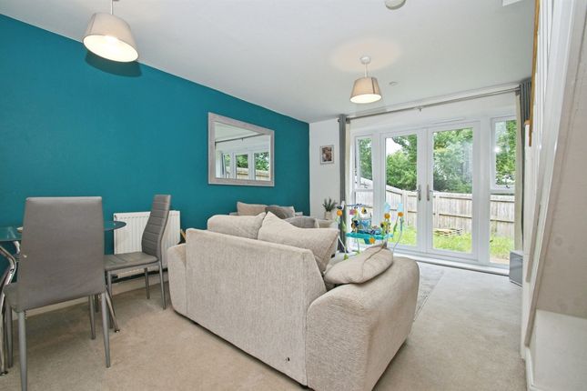 7, Tal Garreg, BRIDGEND photo 4