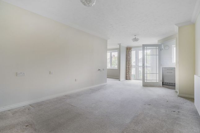 11 Tamarisk Lodge Stocks Lane, Chichester photo 4