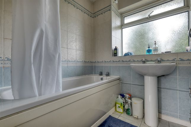 Flat for sale in Cotsford White House Way, Solihull
