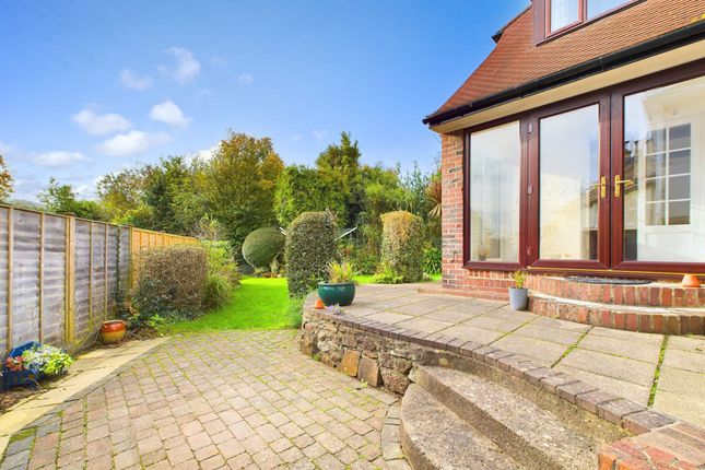 1 Southfield Avenue, Paignton photo 2