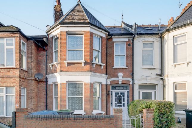 Terraced house for sale in Barnard Hill, London