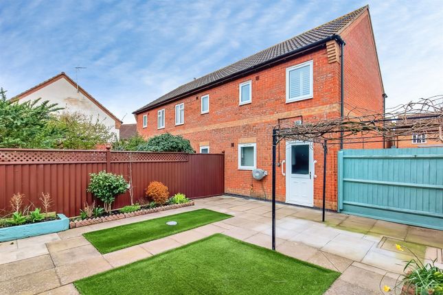 1, Goodwood Close, MARKET HARBOROUGH photo 3