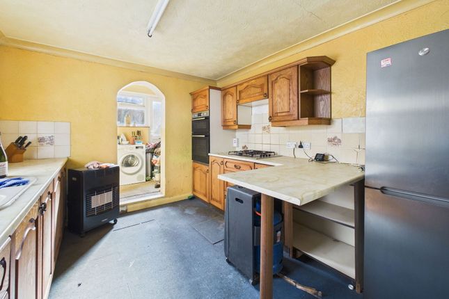 21, Wenban Road, Worthing photo 3