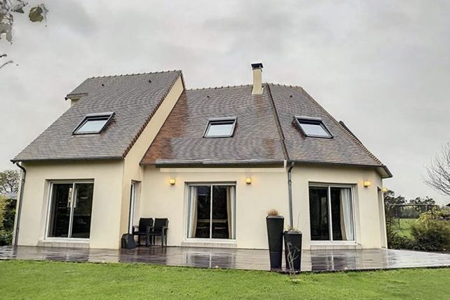 Thumbnail Detached house for sale in Etreham, Basse-Normandie, 14400, France