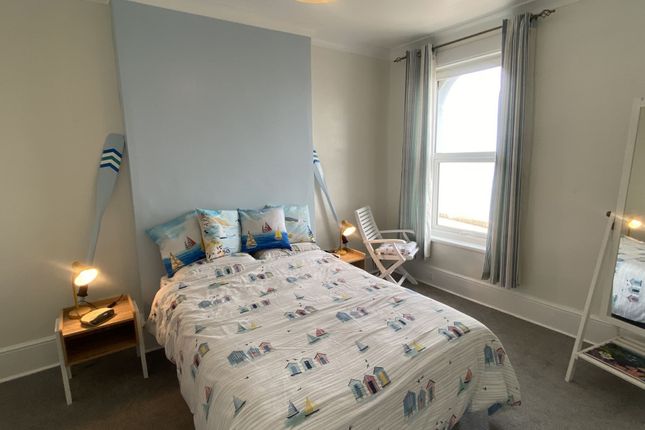 Flat 4 5, Marine Parade, Dawlish photo 4