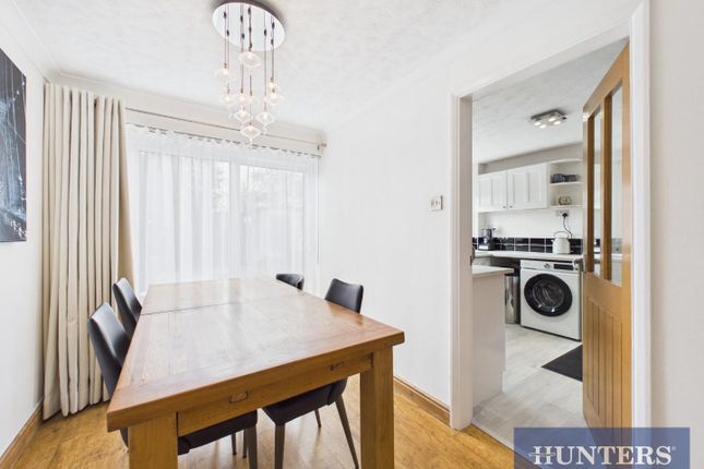 38, Darwin Road, Bridlington photo 4