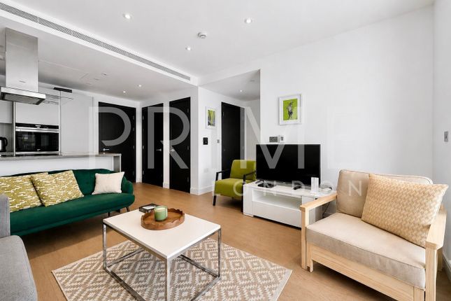 31, Sophora House, Vista Chelsea Bridge Wharf photo 4