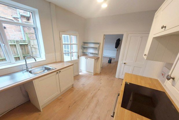 Thumbnail Flat to rent in Graham Road, Rugby