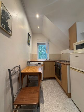 Flat 3, 317, Barking Road, Plaistow photo 4