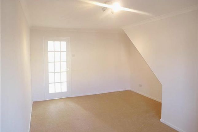 Property to rent in Thames Drive, Taunton