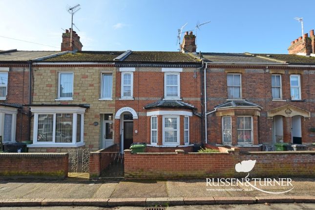 3-bed terraced on 8 Park Avenue, King's Lynn PE30 5NJ, £150,000