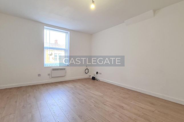 Apartment 1, 33 Blacker Road, Huddersfield photo 3